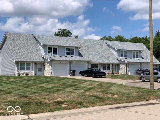 1204 Paradise Way N B, Greenwood, IN 46143