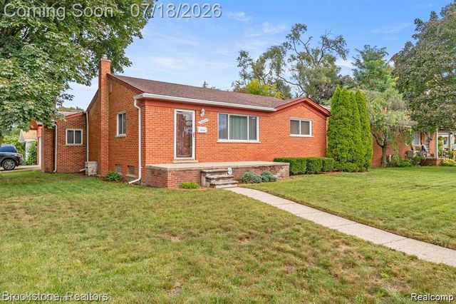 32624 Windsor Street, Garden City, MI 48135