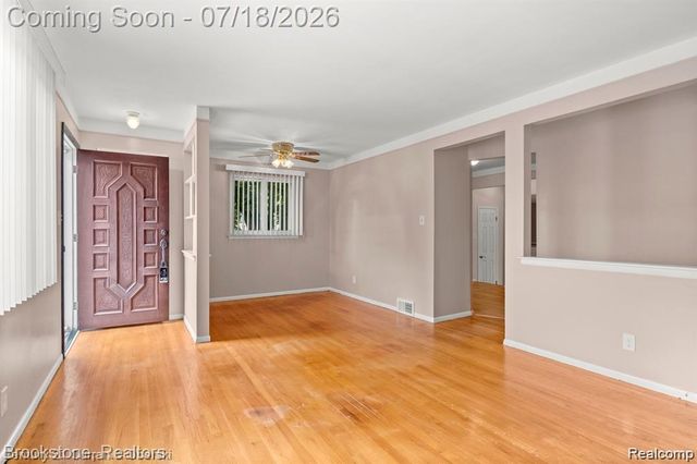 32624 Windsor Street, Garden City, MI 48135