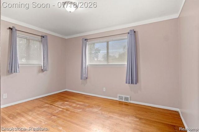 32624 Windsor Street, Garden City, MI 48135