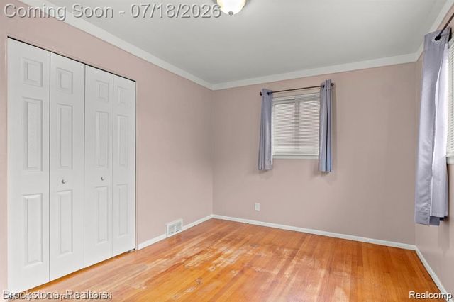 32624 Windsor Street, Garden City, MI 48135