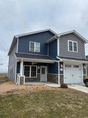 333 S 12th Street, Vincennes, IN 47591