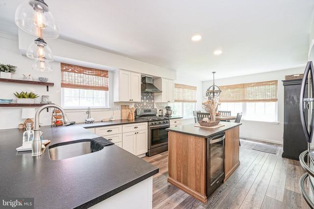 482 HERMAN DR, Franklinville, NJ 08322