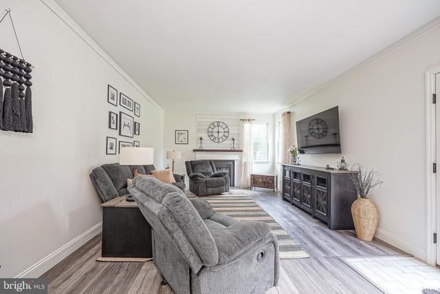 482 HERMAN DR, Franklinville, NJ 08322