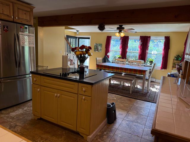 74 Robbins Road, Wilton, NH 03086