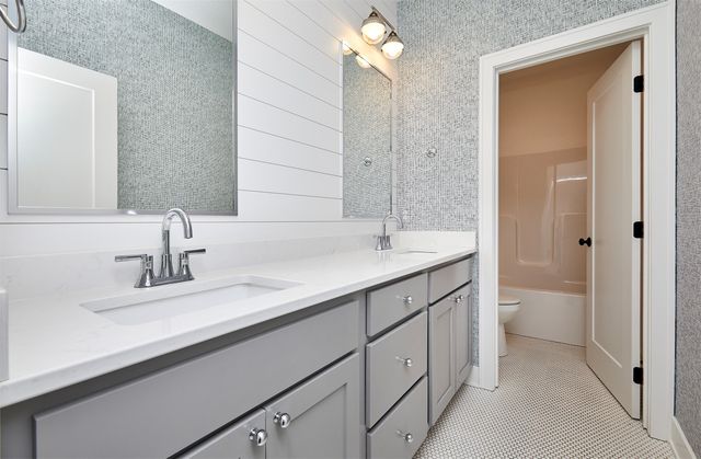 720 Daybreak Drive, Waukee, IA 50263