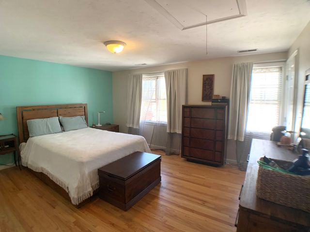 38 Gordon St. 38, Waltham, MA 02453