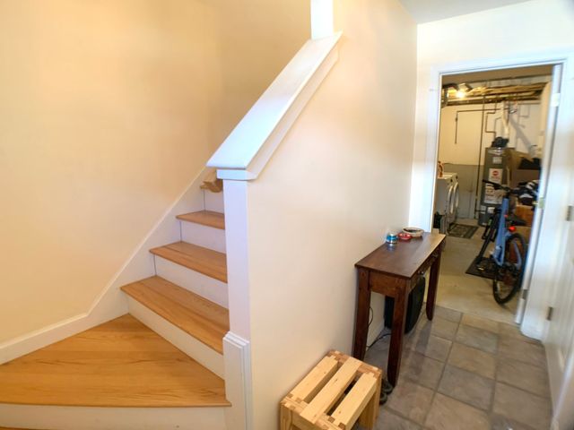 38 Gordon St. 38, Waltham, MA 02453