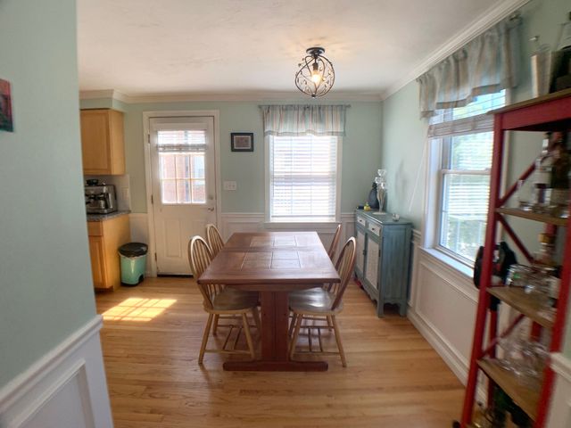 38 Gordon St. 38, Waltham, MA 02453