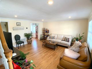 38 Gordon St. 38, Waltham, MA 02453