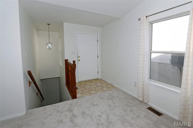 4926 Hurstborough Court, Hazelwood, MO 63042