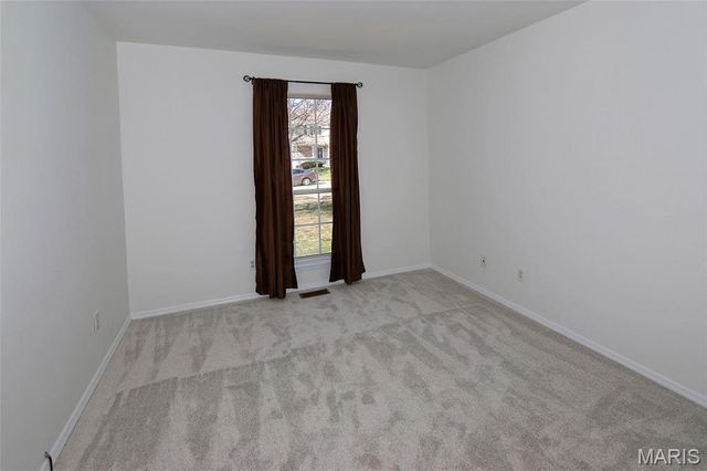 4926 Hurstborough Court, Hazelwood, MO 63042