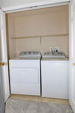 4926 Hurstborough Court, Hazelwood, MO 63042