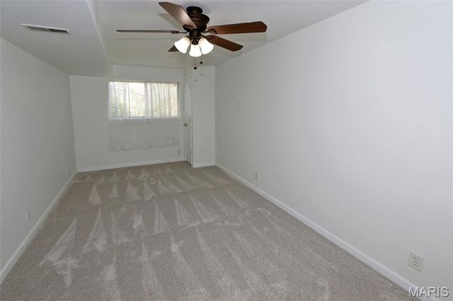 4926 Hurstborough Court, Hazelwood, MO 63042