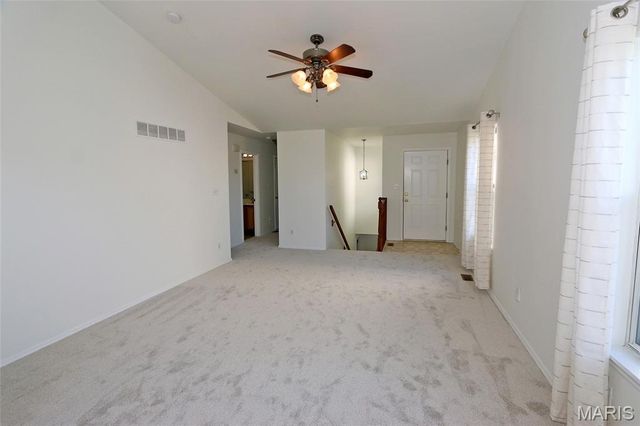 4926 Hurstborough Court, Hazelwood, MO 63042