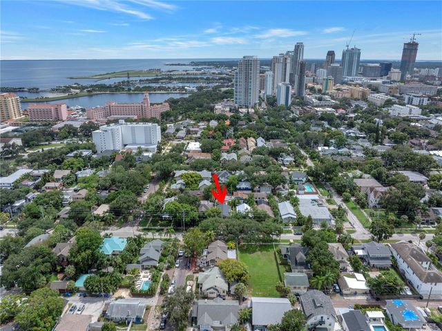 236 9TH AVENUE NE, St Petersburg, FL 33701