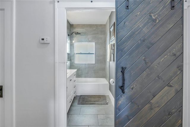 236 9TH AVENUE NE, St Petersburg, FL 33701