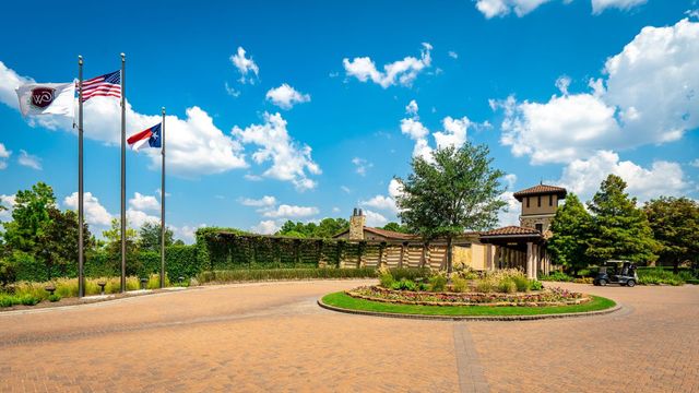 7 Primm Valley Ct, The Woodlands, TX 77389