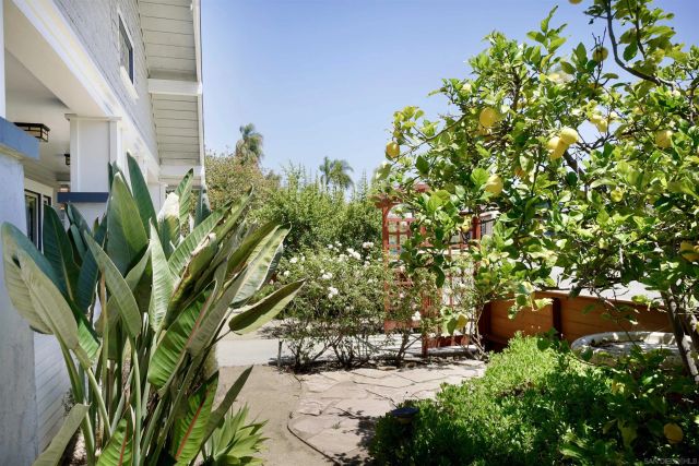 2912 Granada Avenue, San Diego, CA 92104