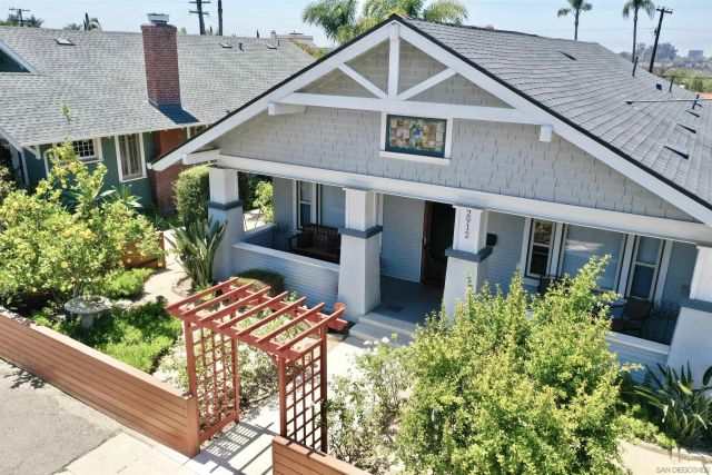 2912 Granada Avenue, San Diego, CA 92104