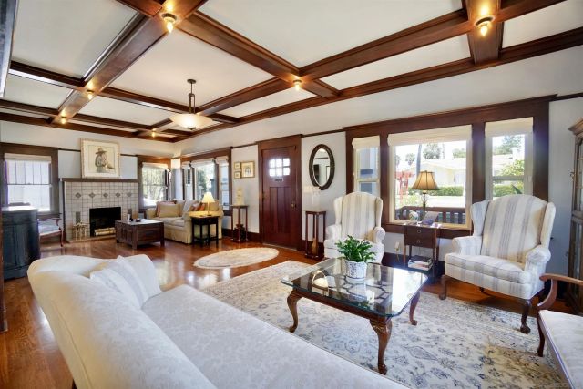 2912 Granada Avenue, San Diego, CA 92104