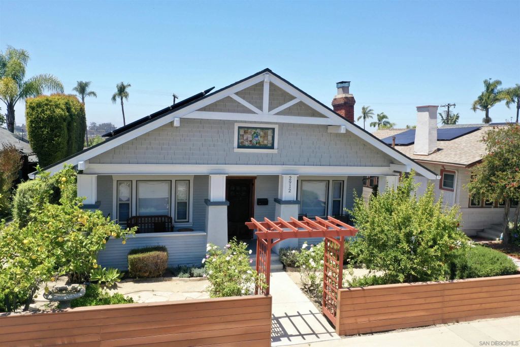 2912 Granada Avenue, San Diego, CA 92104