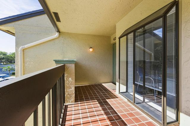 5121 Oak Hill Lane 423, Delray Beach, FL 33484