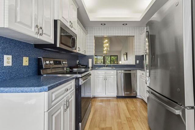 5121 Oak Hill Lane 423, Delray Beach, FL 33484