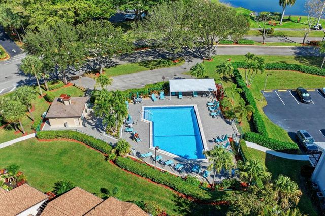 5121 Oak Hill Lane 423, Delray Beach, FL 33484