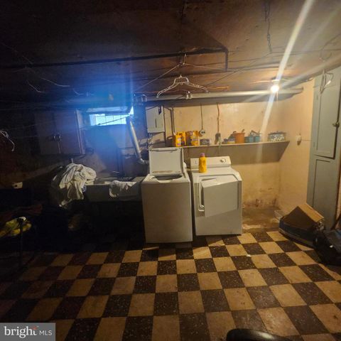 1415 E WASHINGTON LN, Philadelphia, PA 19138