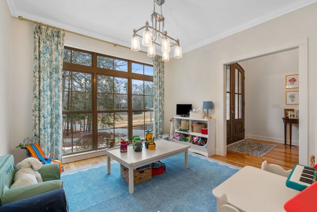 98 Sycamore Ct, Spartanburg, SC 29302