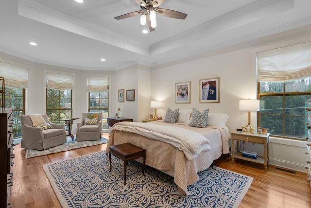 98 Sycamore Ct, Spartanburg, SC 29302