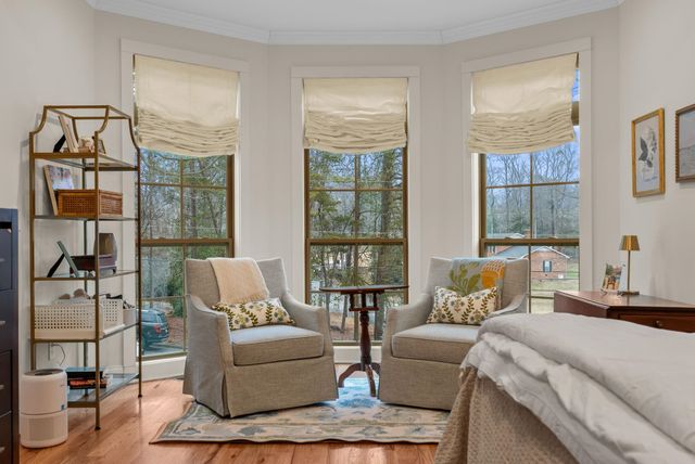 98 Sycamore Ct, Spartanburg, SC 29302