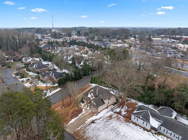 98 Sycamore Ct, Spartanburg, SC 29302