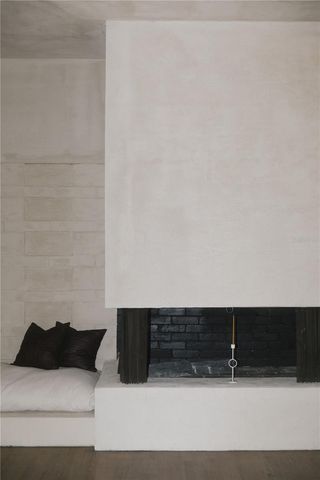 2062 NW 11TH ROAD, Gainesville, FL 32605