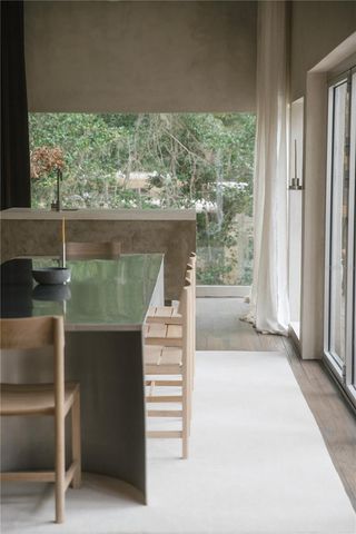 2062 NW 11TH ROAD, Gainesville, FL 32605