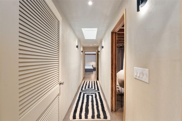 2062 NW 11TH ROAD, Gainesville, FL 32605