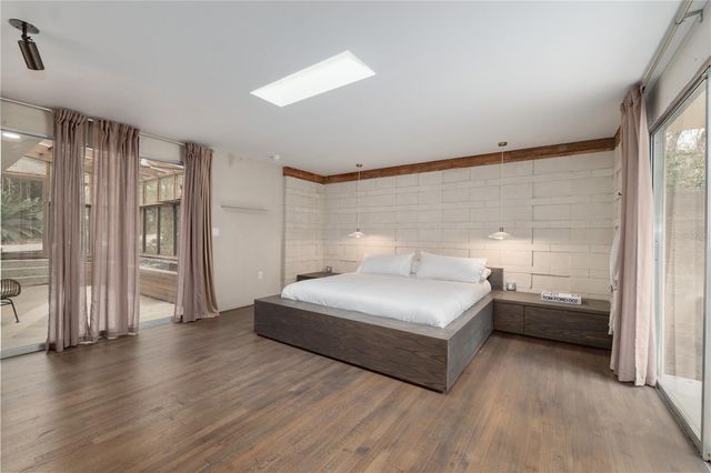 2062 NW 11TH ROAD, Gainesville, FL 32605