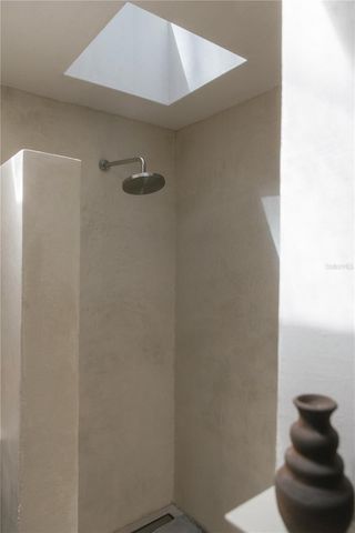 2062 NW 11TH ROAD, Gainesville, FL 32605