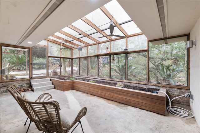 2062 NW 11TH ROAD, Gainesville, FL 32605