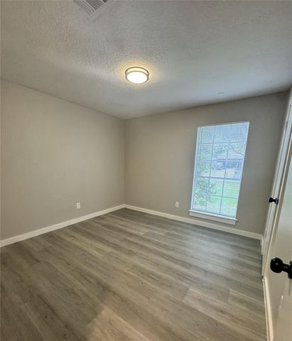 4019 Donalbain Drive, Spring, TX 77373