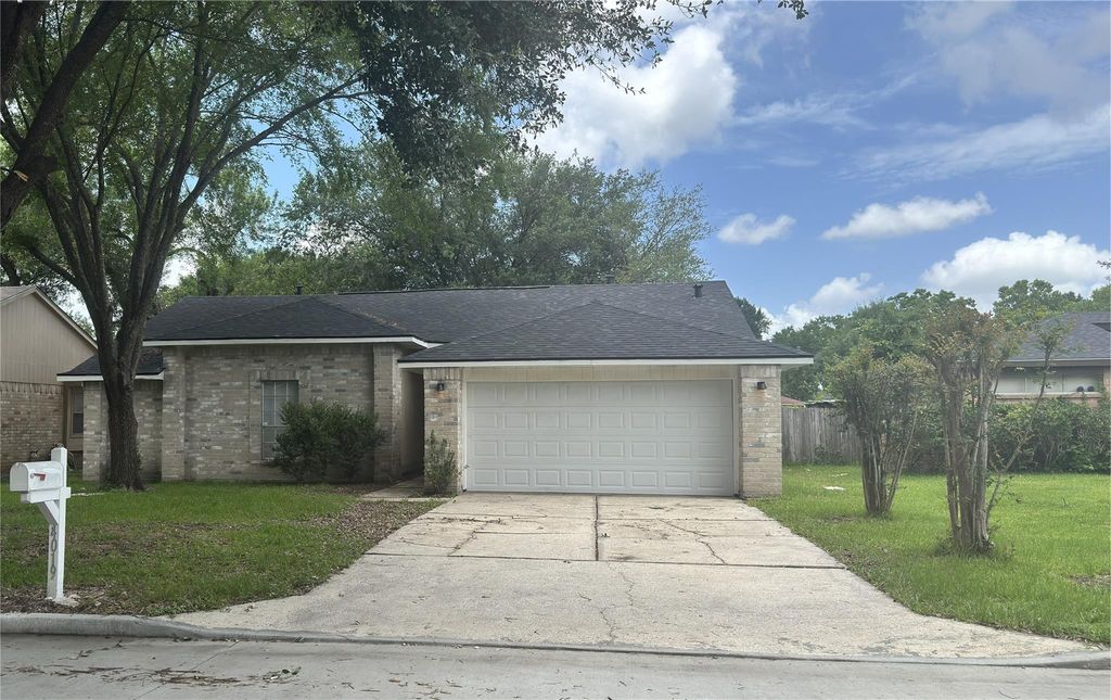 4019 Donalbain Drive, Spring, TX 77373