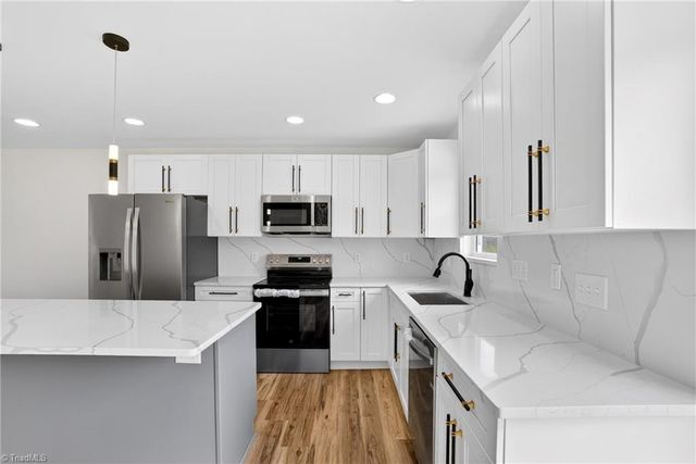 4352 Happy Hollow Road, Asheboro, NC 27205