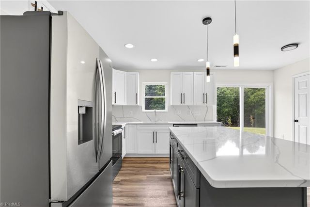 4352 Happy Hollow Road, Asheboro, NC 27205