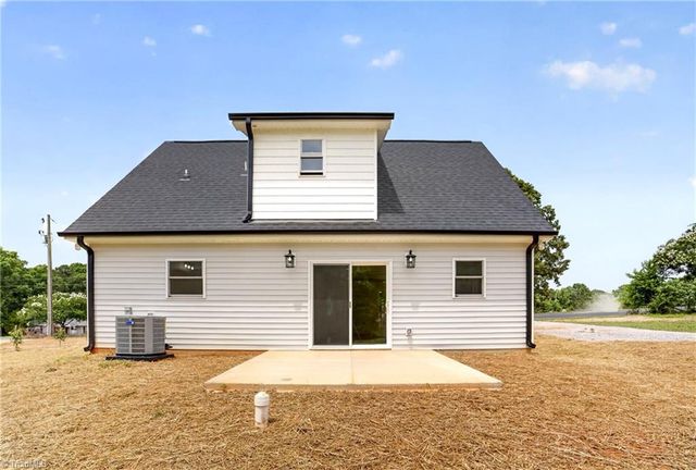 4352 Happy Hollow Road, Asheboro, NC 27205