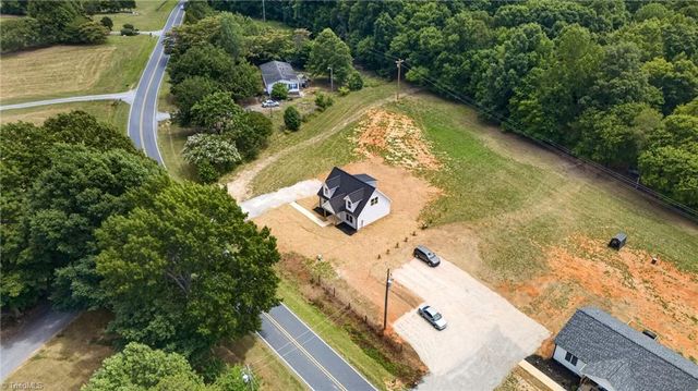 4352 Happy Hollow Road, Asheboro, NC 27205