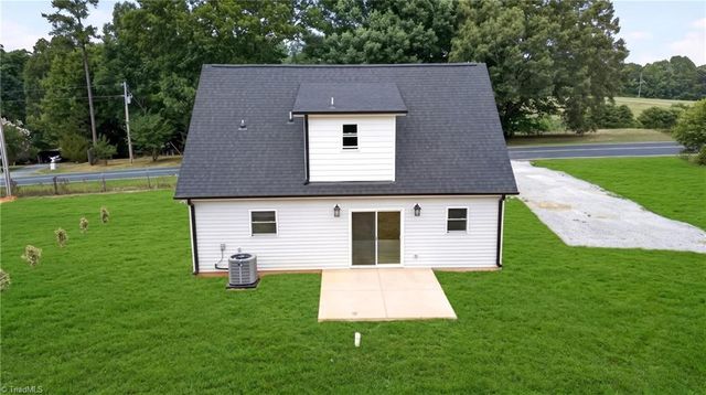 4352 Happy Hollow Road, Asheboro, NC 27205