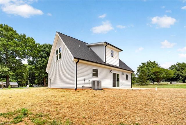 4352 Happy Hollow Road, Asheboro, NC 27205
