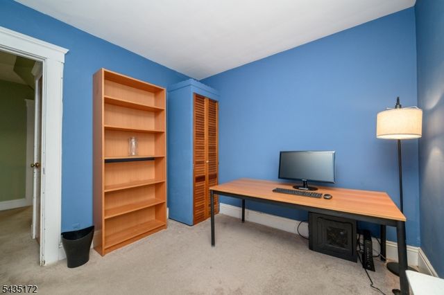 120 Galloping Hill Rd, Roselle Park Boro, NJ 07204
