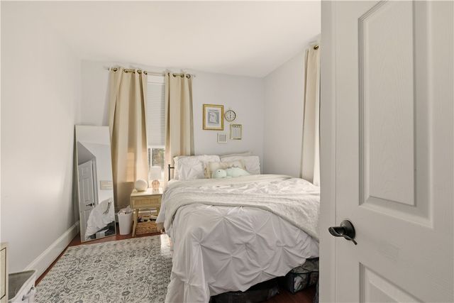 22 Summer Street, Newport, RI 02840